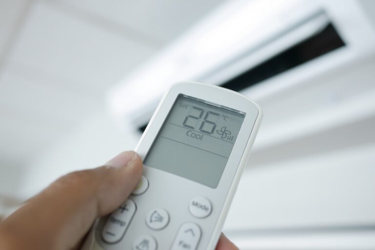 Klimatyzacja Haier 2 Pilot klimatyzatora z ustawioną temperaturą chłodzenia